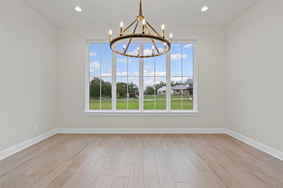 Spacious, unfurnished interior of a new home in Santana Ridge, Weatherford (Image 21).