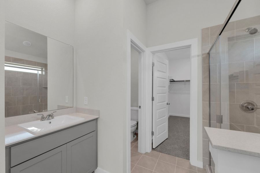 Primary Bath in the Evelyn Pecos model home in Austin TX by Trophy Signature Homes