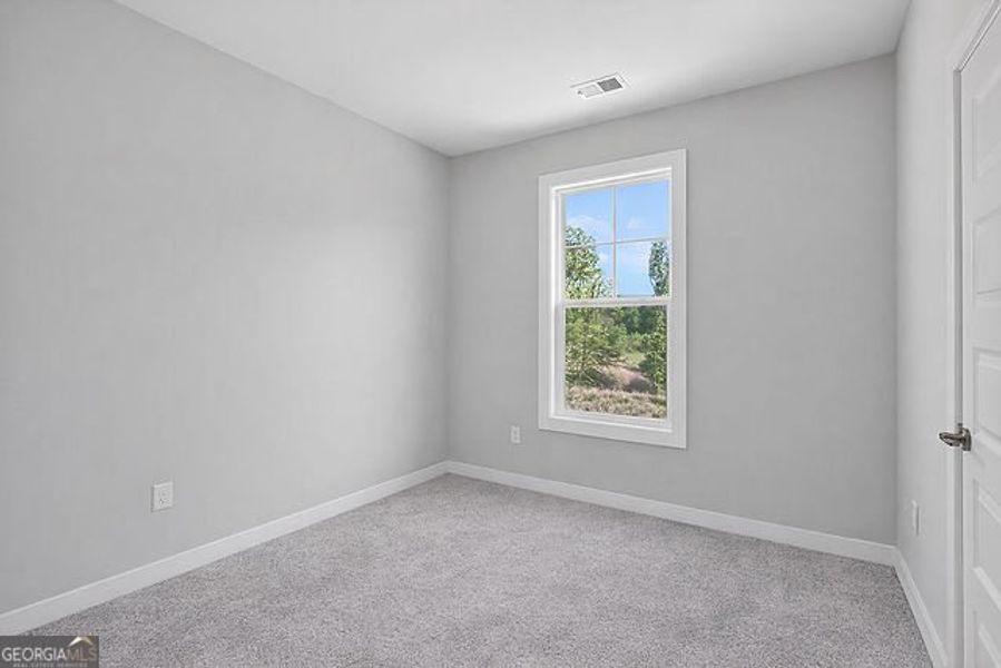 Spacious, unfurnished interior of a new home in The Park at Gainesville Township, Gainesville (Image 35).