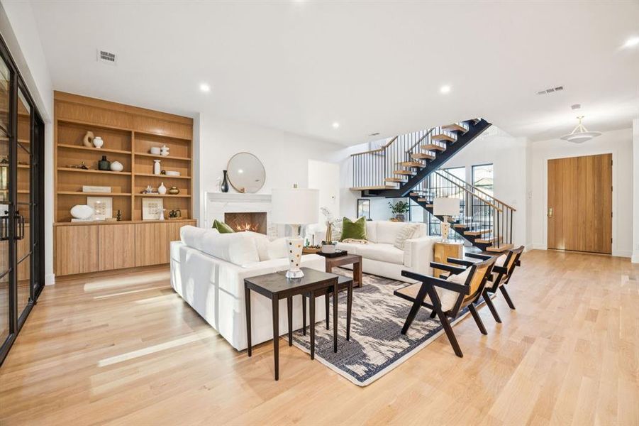 Furnished interior view inside a new home in , Dallas (Image 32).