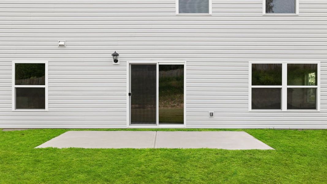 Exterior details and patio area of a home in Cascade Point, Seneca (Image 21).
