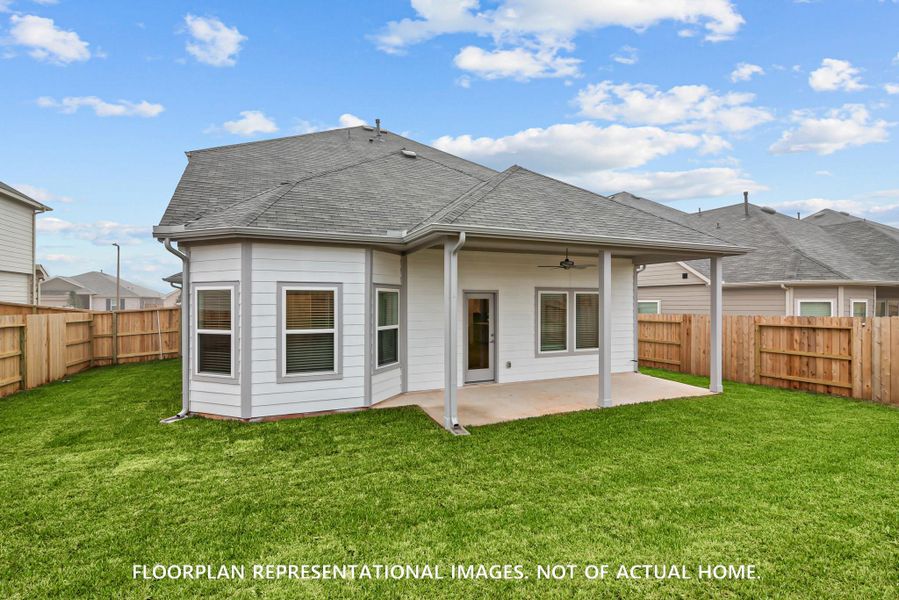 Exterior details and patio area of a home in Magnolia Ridge, Magnolia (Image 3).