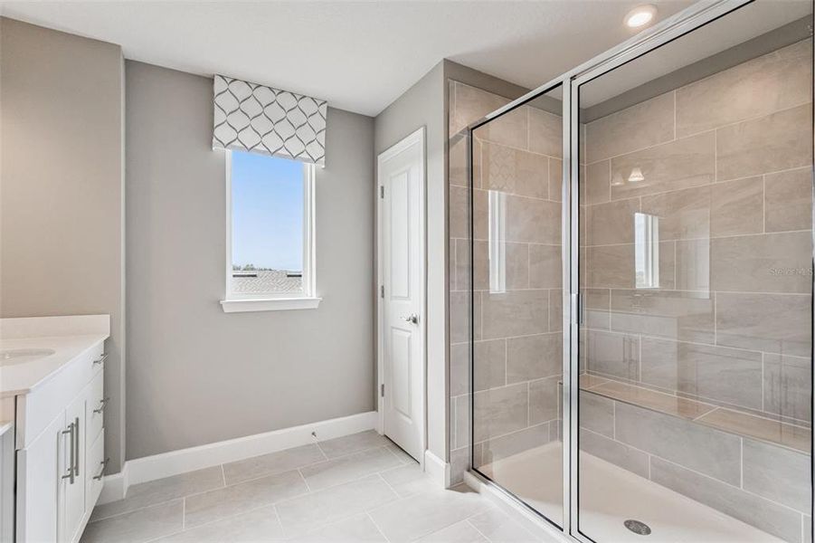 Furnished interior view inside a new home in Bella Terra, Clermont (Image 17). Furnished interior view inside a new home in Bella Terra, Clermont (Image 17).