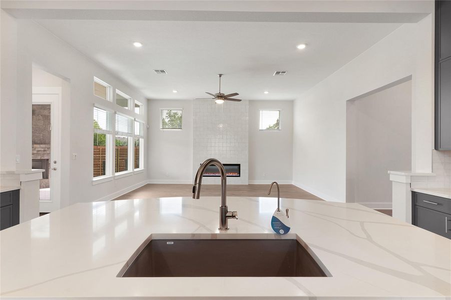 *PHOTO REPRESENTATIVE OF FLOORPLAN ONLY*