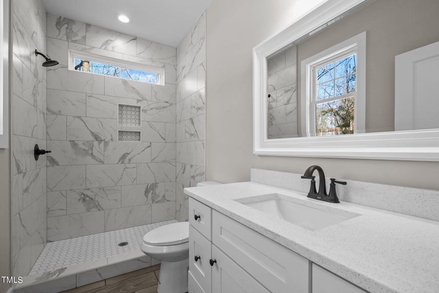 41-web-or-mls-DSC00331 41-web-or-mls-DSC00331