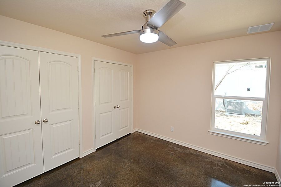 Spacious, unfurnished interior of a new home in , Spring Branch (Image 6).