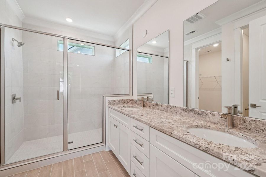 secondary bath secondary bath