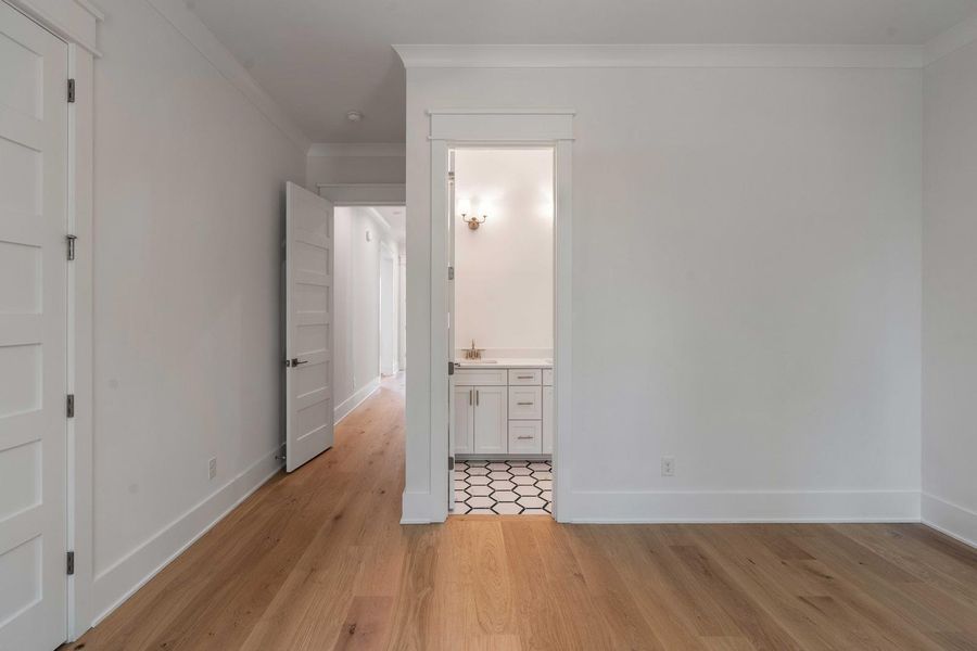 Spacious, unfurnished interior of a new home in , Isle Of Palms (Image 45). Spacious, unfurnished interior of a new home in , Isle Of Palms (Image 45).