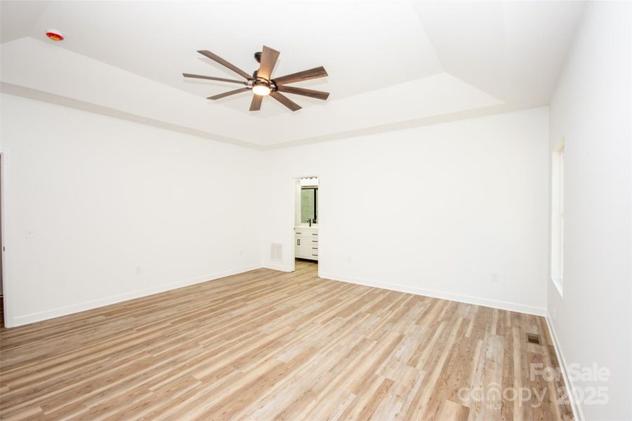 Spacious, unfurnished interior of a new home in , Statesville (Image 16).