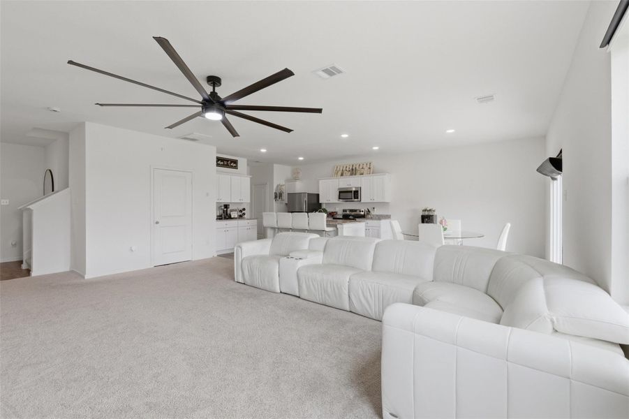 Photo has been digitally enhanced for lighting, color, and presentation purposes while maintaining the true condition and character of the home. Photo has been digitally enhanced for lighting, color, and presentation purposes while maintaining the true condition and character of the home.