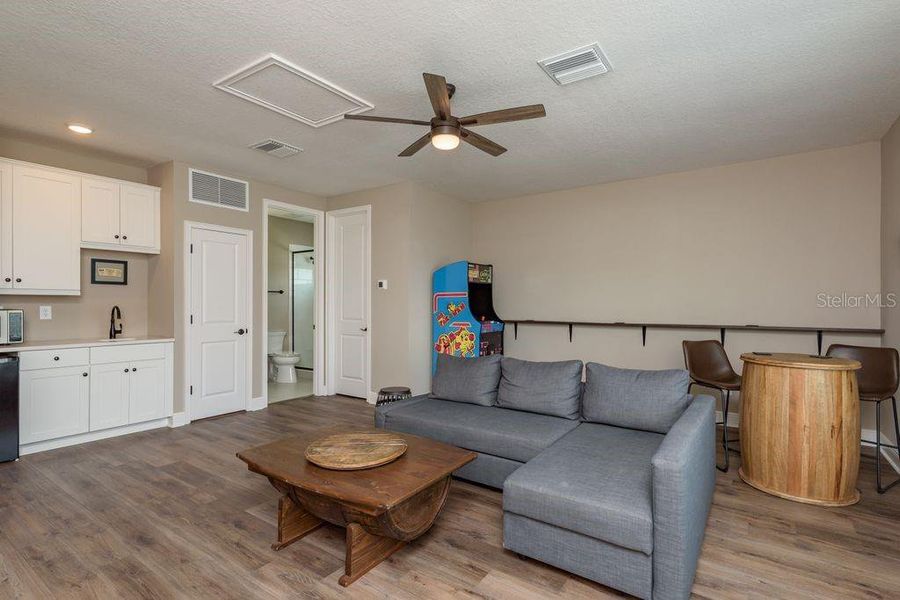 Furnished interior view inside a new home in , Wesley Chapel (Image 37).