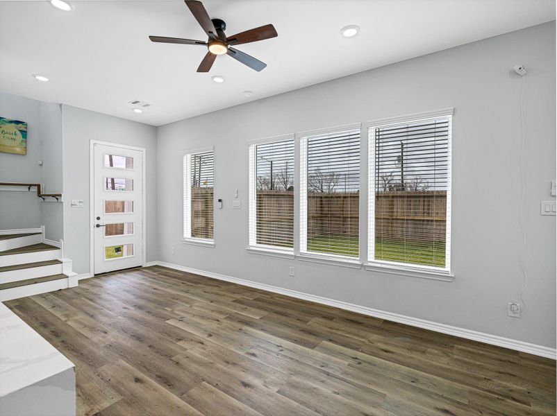 Spacious, unfurnished interior of a new home in , Houston (Image 27).