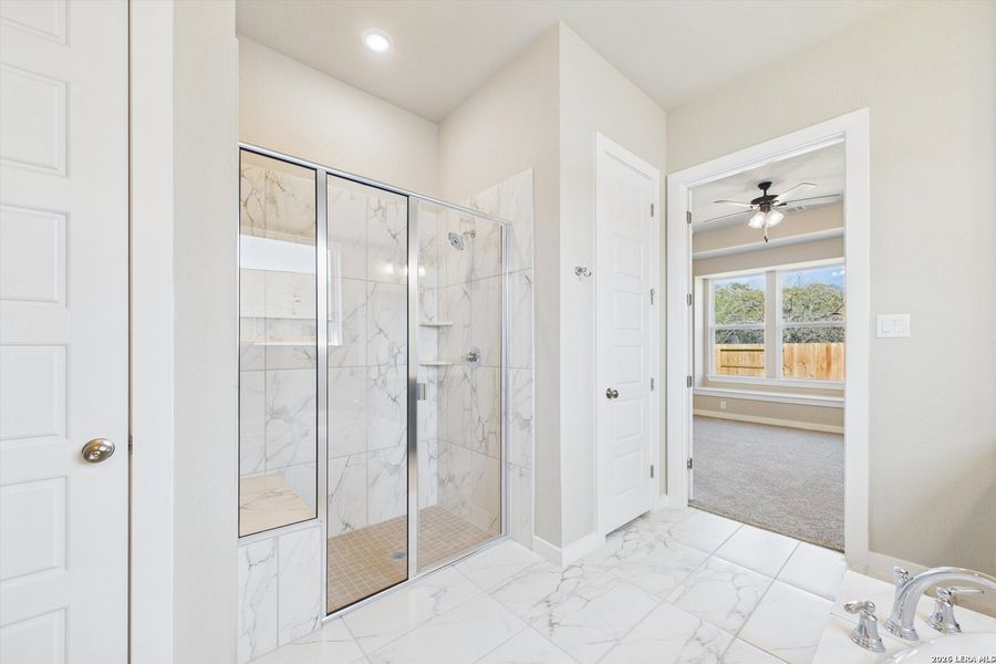 Image 17 of a home in Foxbrook.