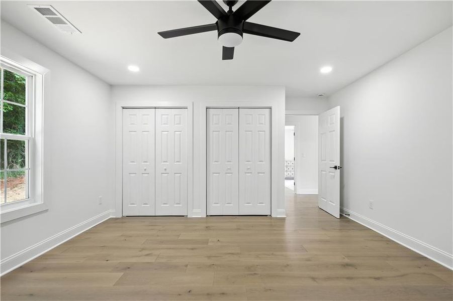 Spacious, unfurnished interior of a new home in , Woodstock (Image 18).