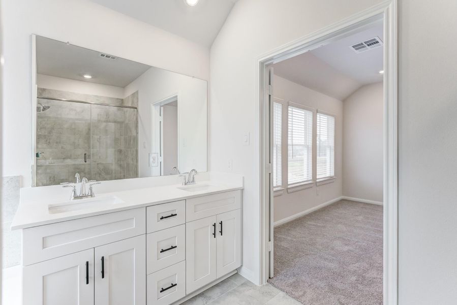 Furnished interior view inside a new home in Townsen Landing, Humble (Image 16).