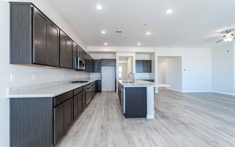 Image 24 of a home in Heritage Pointe.