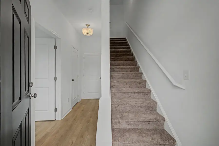 Spacious, unfurnished interior of a new home in Sweetbriar Place, Lebanon (Image 10). Spacious, unfurnished interior of a new home in Sweetbriar Place, Lebanon (Image 10).