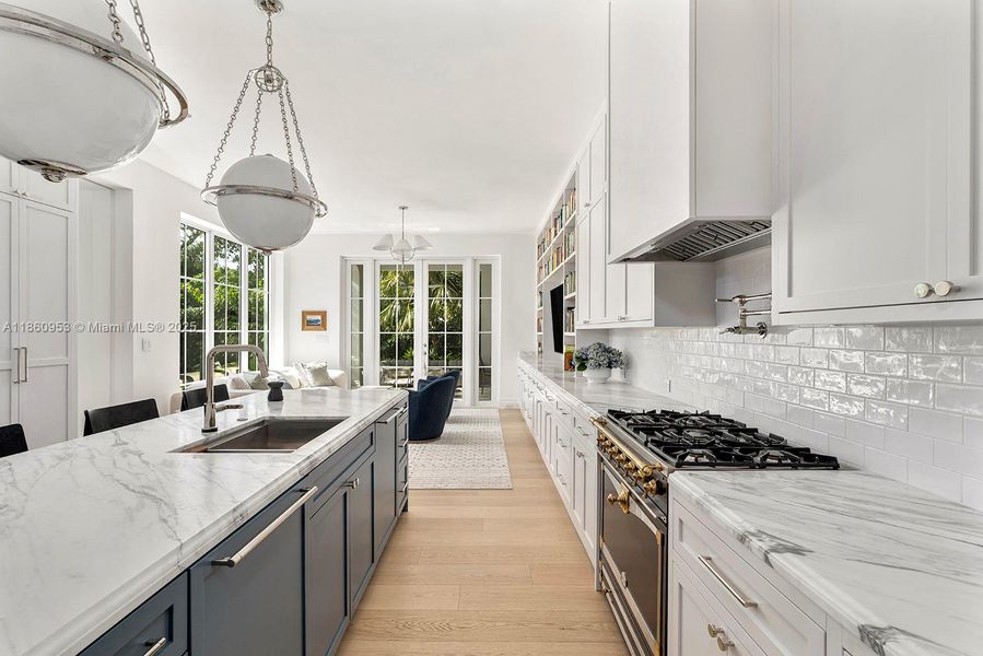 Furnished interior view inside a new home in , Key Biscayne (Image 48). Furnished interior view inside a new home in , Key Biscayne (Image 48).