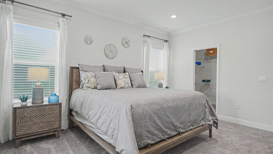 Representative furnished interior of a home built from the Drexel by Maronda Homes in Labelle, Labelle (Image 55).