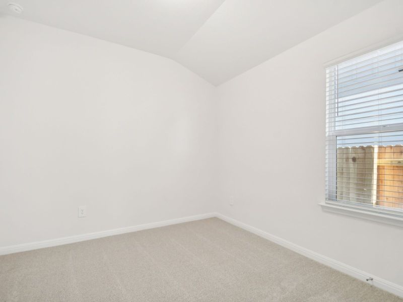 Spacious, unfurnished interior of a new home in Waterstone Crossing, Kyle (Image 13).