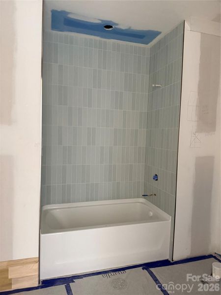 Upper Bathtub  4-3-26