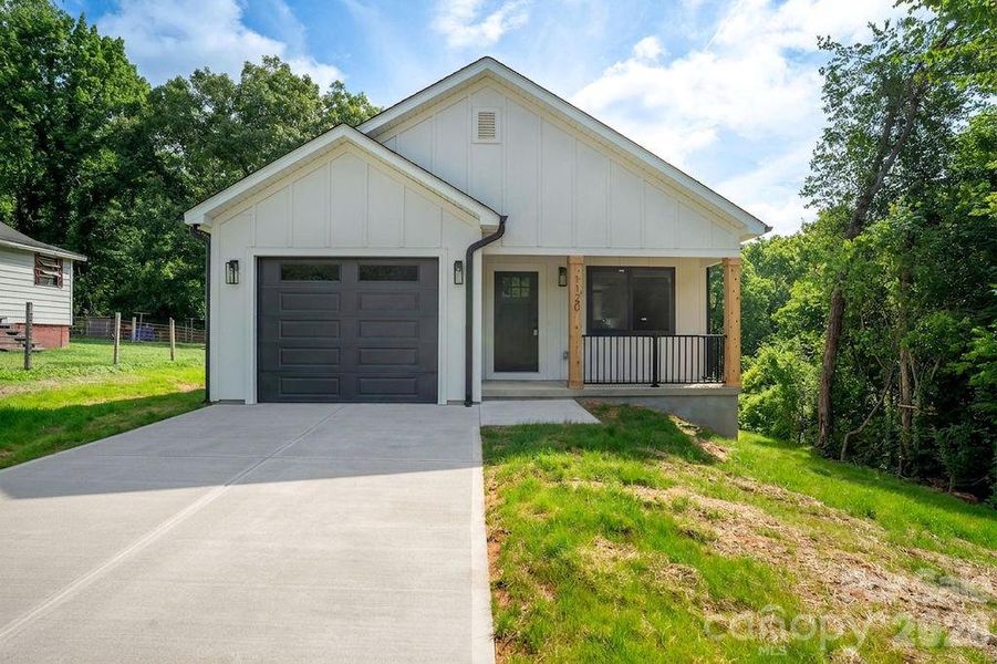 Front exterior of a new home in , Lincolnton, NC, highlighting curb appeal (Image 1). Front exterior of a new home in , Lincolnton, NC, highlighting curb appeal (Image 1).
