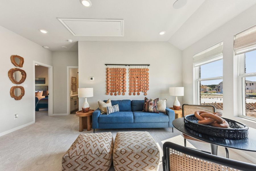 Furnished interior view inside a new home in La Cima, San Marcos (Image 29).