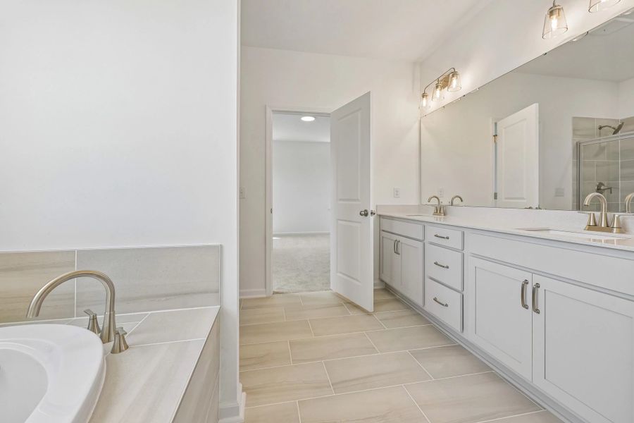 Furnished interior view inside a new home in Rowland's Grant, Fuquay Varina (Image 10).