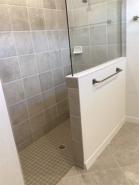 Close-up of interior finishes inside a home in , Port Charlotte (Image 8).