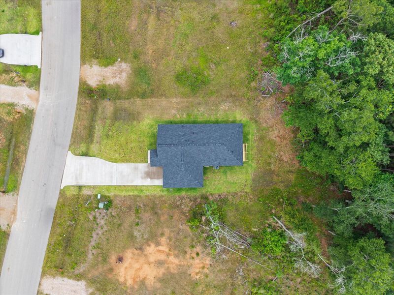 Image 10 of a home in .