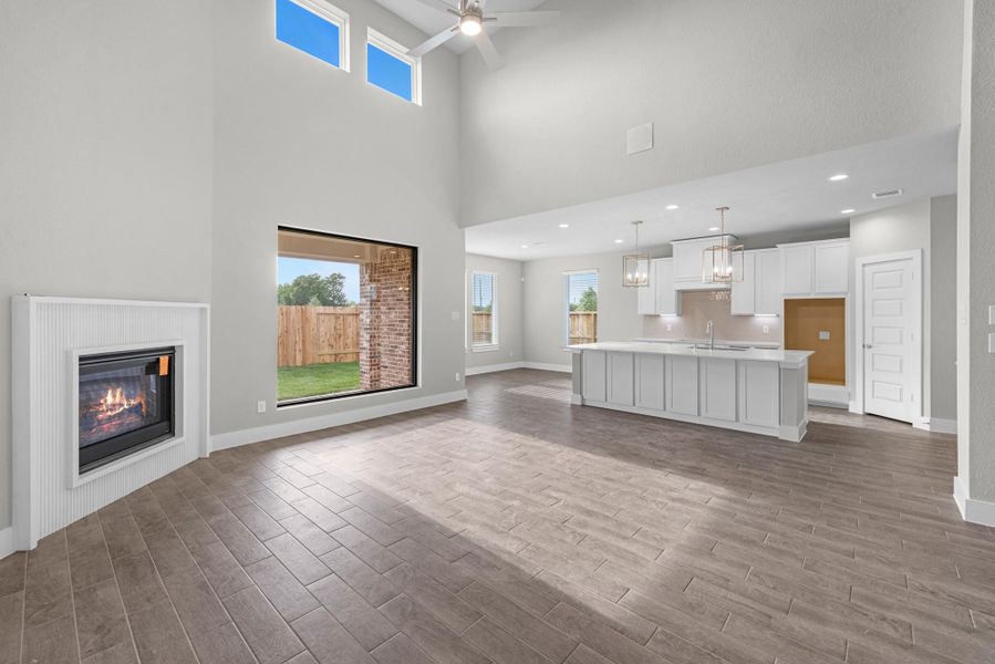 Spacious, unfurnished interior of a new home in Morton Creek Ranch, Katy (Image 15).