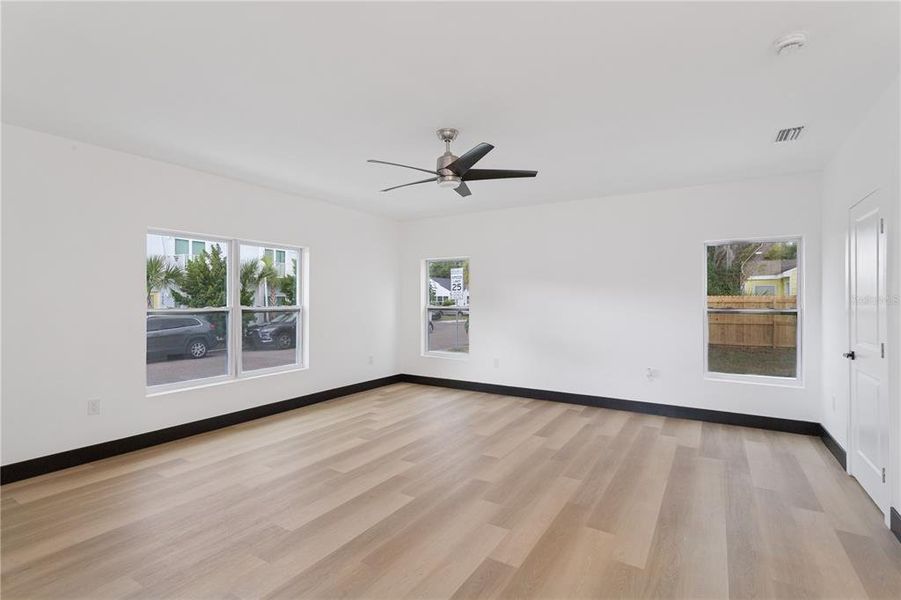 Spacious, unfurnished interior of a new home in , St. Petersburg (Image 26). Spacious, unfurnished interior of a new home in , St. Petersburg (Image 26).