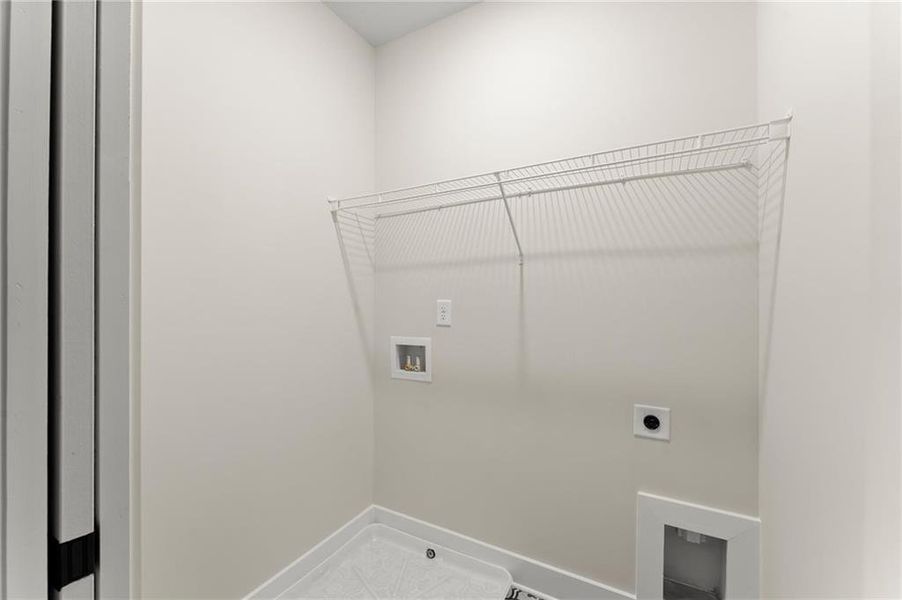 Image 44 of a home in West Town. Image 44 of a home in West Town.