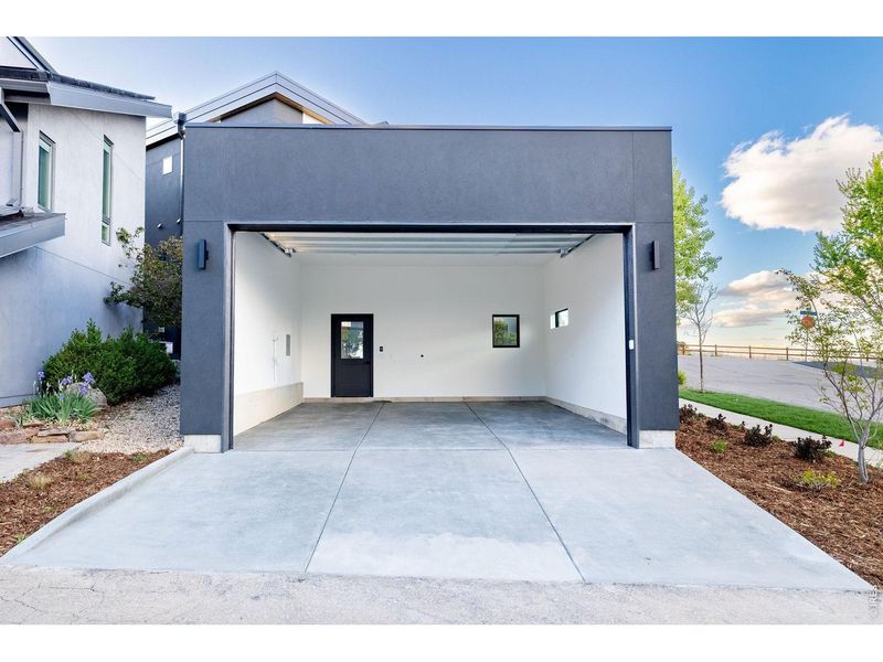 Image 48 of a home in .