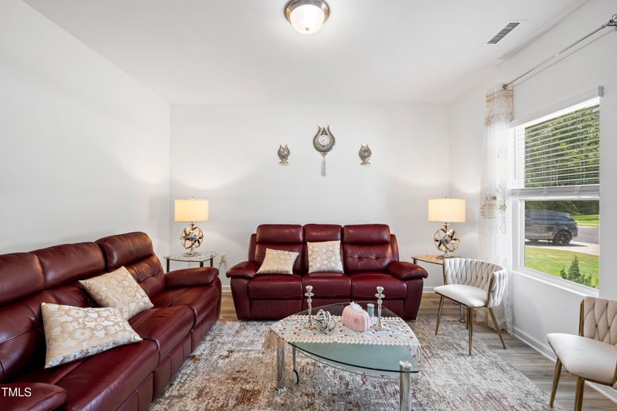 6_3804 tritonville way, interior-2