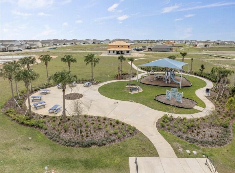 Community amenities in , Groveland (Image 20). Community amenities in , Groveland (Image 20).
