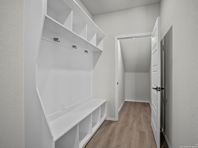 Spacious, unfurnished interior of a new home in Horizon Pointe, San Antonio (Image 35). Spacious, unfurnished interior of a new home in Horizon Pointe, San Antonio (Image 35).