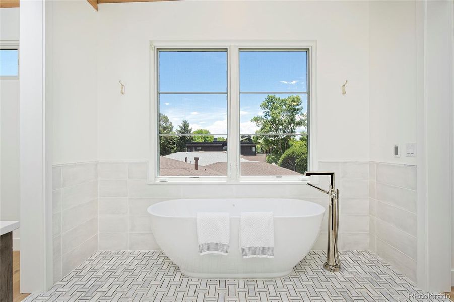 Image 46 of a home in .