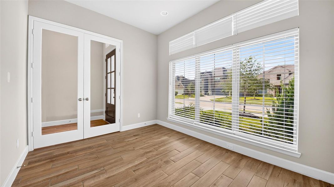 Spacious, unfurnished interior of a new home in , Fulshear (Image 13). Spacious, unfurnished interior of a new home in , Fulshear (Image 13).