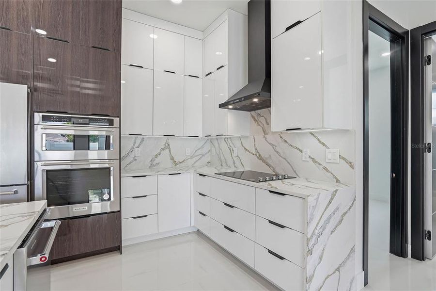 Furnished interior view inside a new home in , Tampa (Image 8).