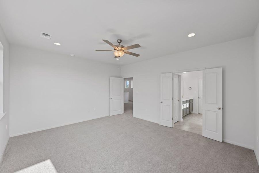 Spacious, unfurnished interior of a new home in Fleetwood, Dripping Springs (Image 13). Spacious, unfurnished interior of a new home in Fleetwood, Dripping Springs (Image 13).