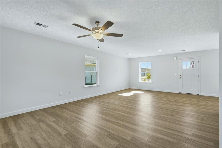 Spacious, unfurnished interior of a new home in Stones Throw, Inman (Image 15).