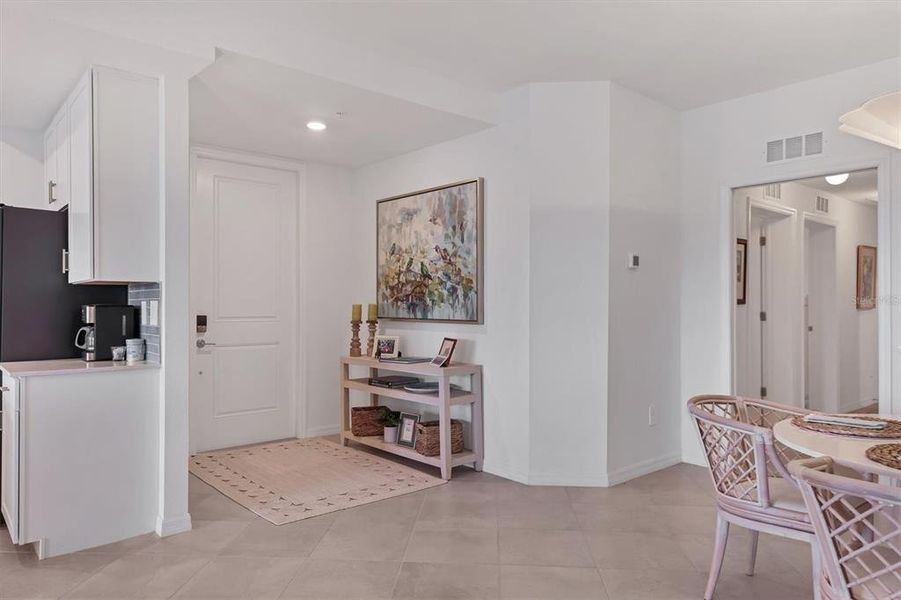 Furnished interior view inside a new home in , Venice (Image 25).