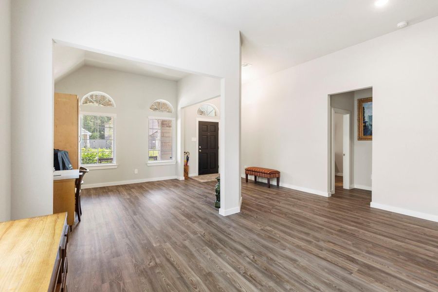 Image 37 of a home in Moran Ranch. Image 37 of a home in Moran Ranch.