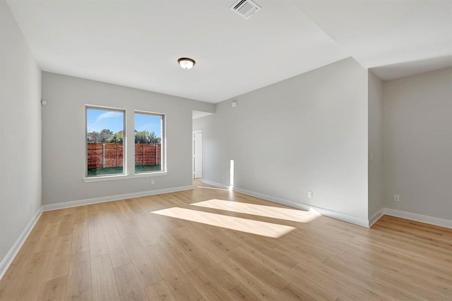 Spacious, unfurnished interior of a new home in Solterra - Garden Series, Mesquite (Image 23).