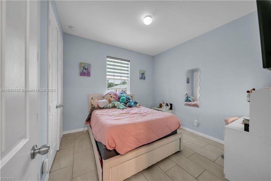 Furnished interior view inside a new home in , Cape Coral (Image 21). Furnished interior view inside a new home in , Cape Coral (Image 21).