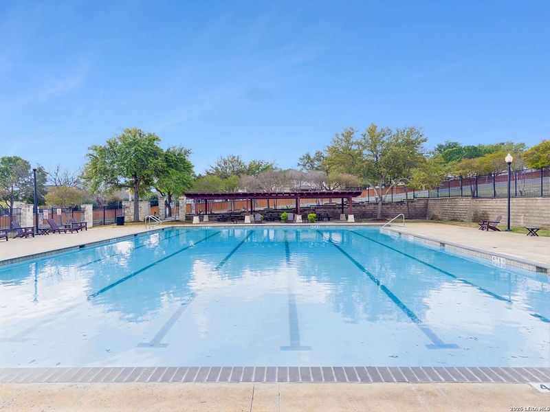 Community amenities in , San Antonio (Image 28).