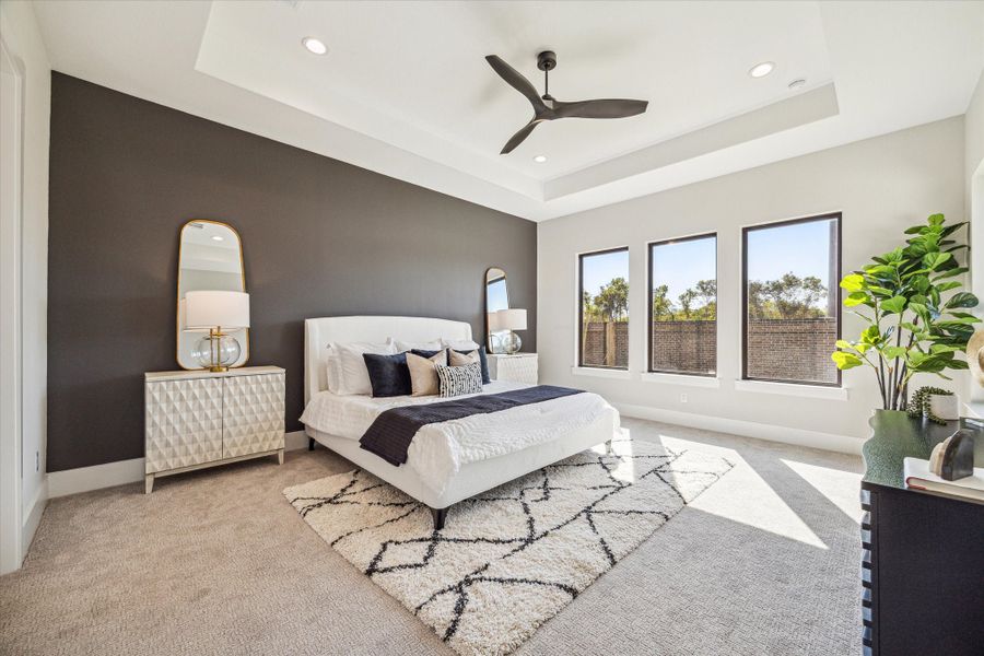 Furnished interior view inside a new home in Sienna, Missouri City (Image 17).