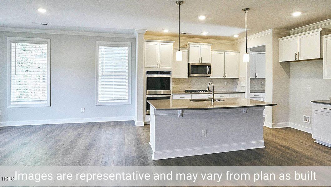 Hampshire_white_cabinets 11