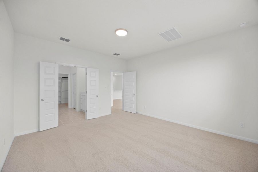 Spacious, unfurnished interior of a new home in Trinity Ranch, Elgin (Image 25). Spacious, unfurnished interior of a new home in Trinity Ranch, Elgin (Image 25).